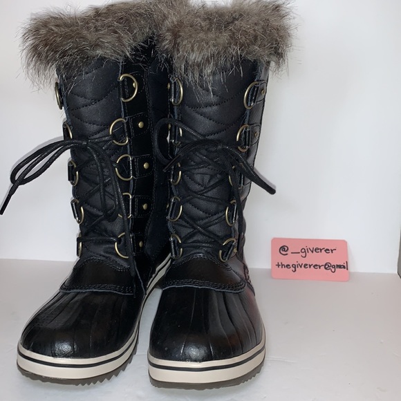 LMT ED 8.5 Joan Of Arctic Black Ostrich Fur Lined Winter Boots (Gold Hardware) - Picture 3 of 16